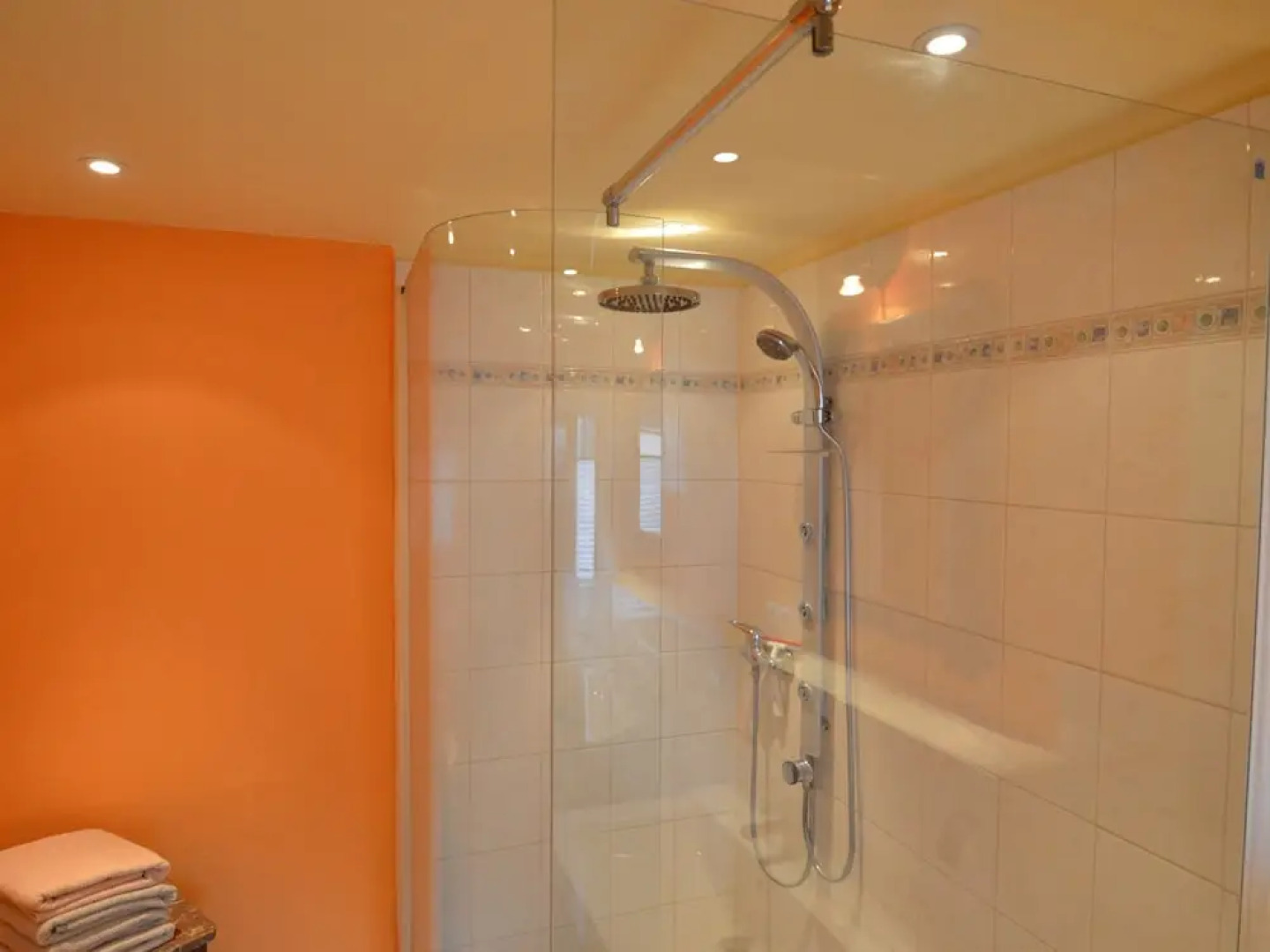 Charming Holiday Home in Neumagen-dhron