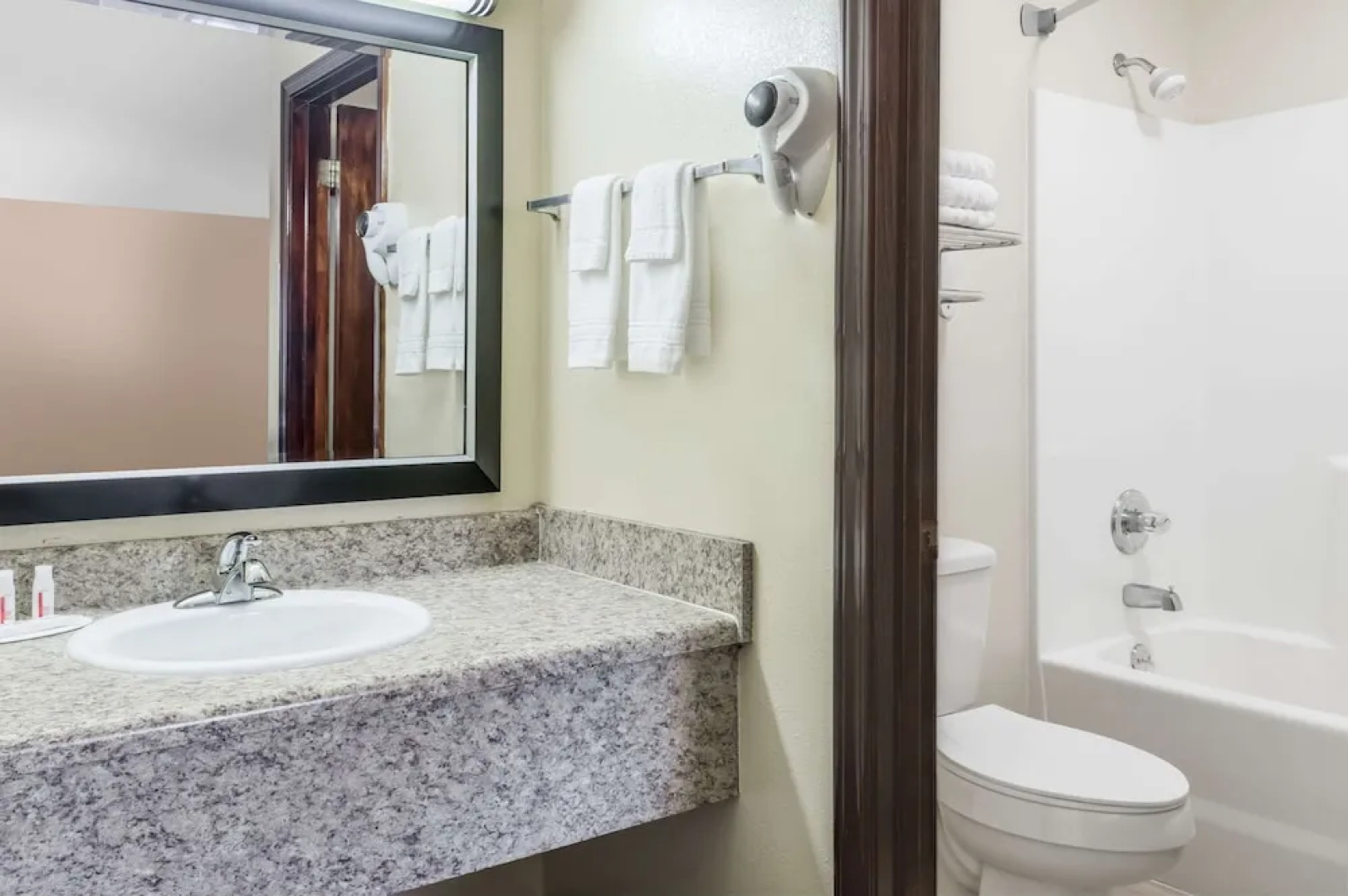 Days Inn Blakely