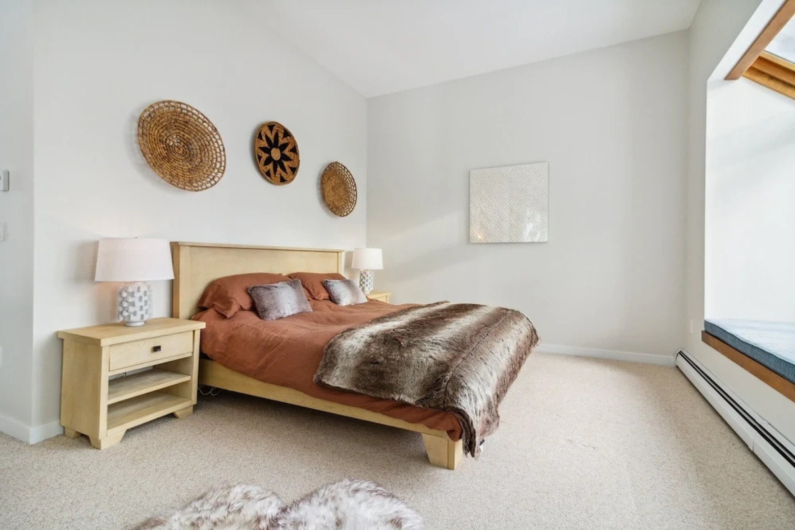 Slopeside In Okemo - Beautifully Renovated Spacious Family Townhouse 3 Bedroom Townhouse by RedAwning