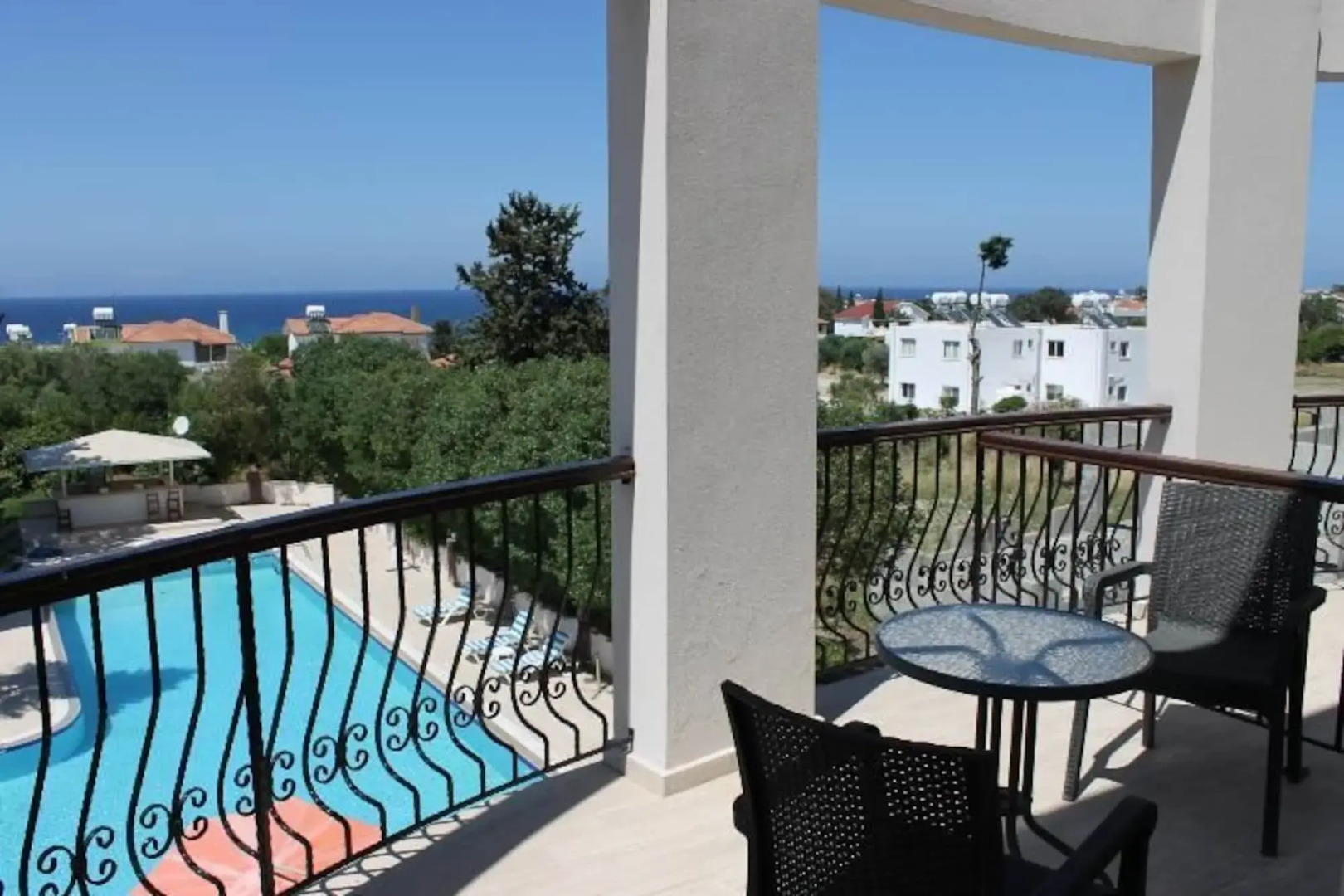 The Prince Inn Hotel & Villas