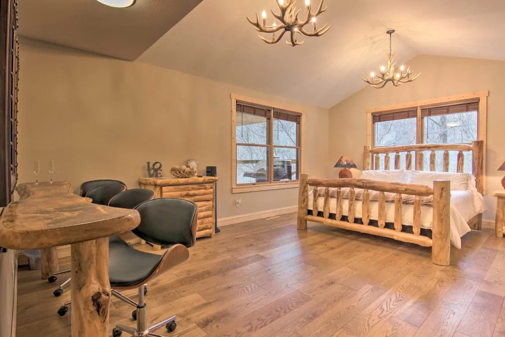 Marshall Home w/ Mountain View, 5 Mi to Downtown!