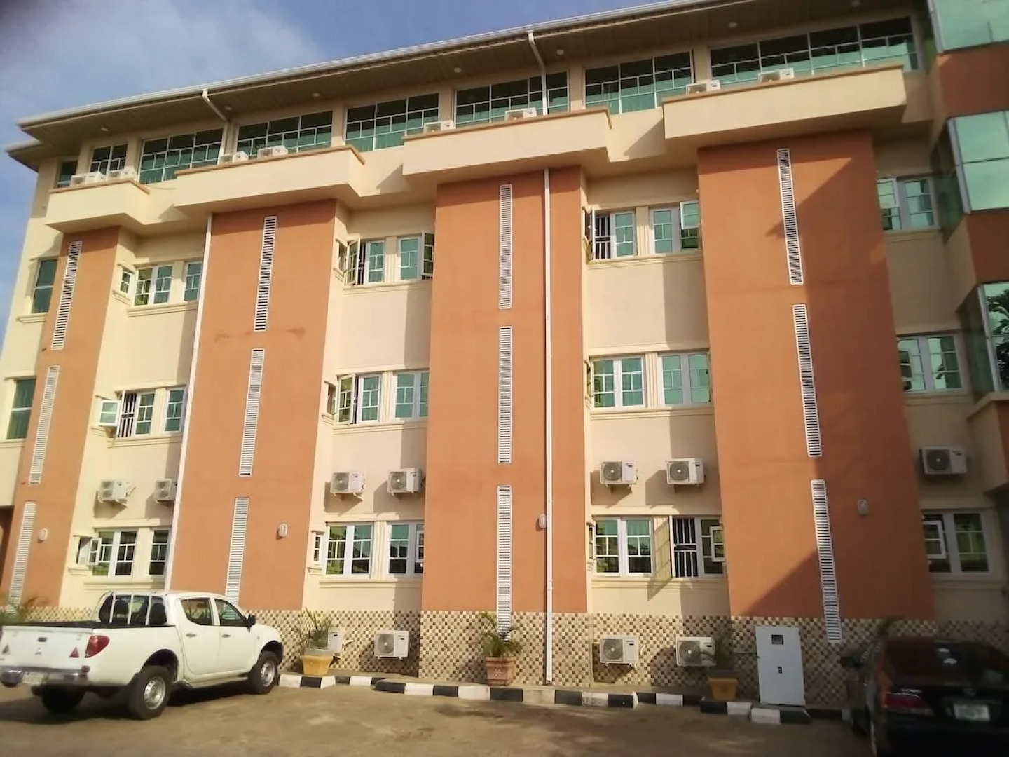 Somewatt Fresh Hotels