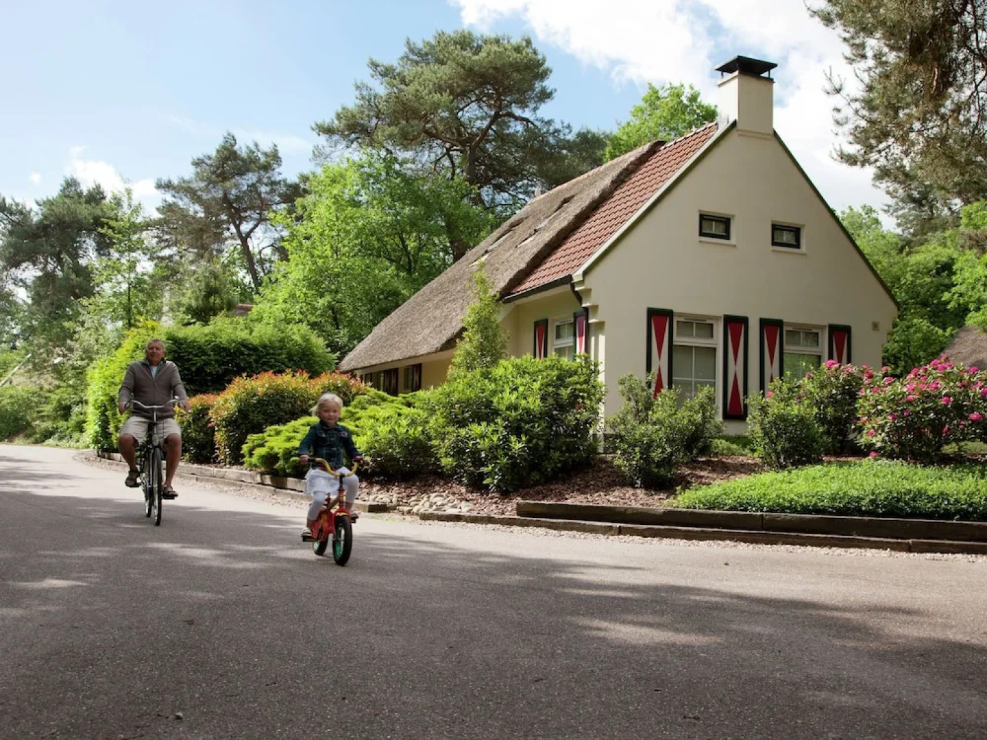 Romantic Villa With a Dishwasher, Near a National Park