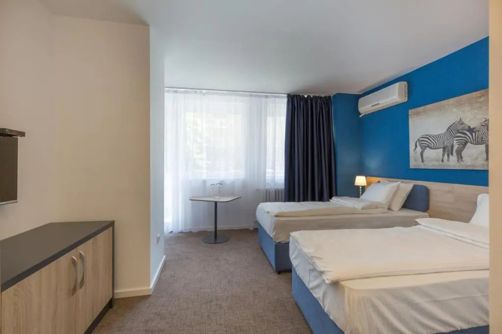 Premium Crown Suites