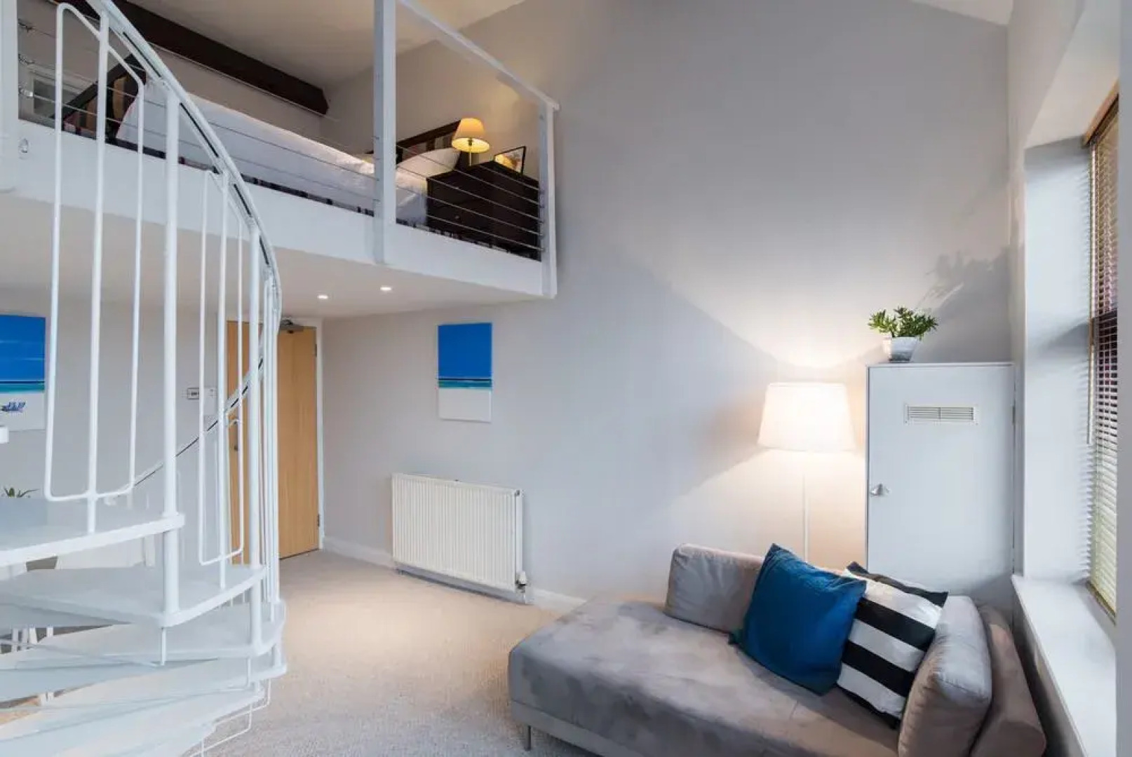 The old seamans mission