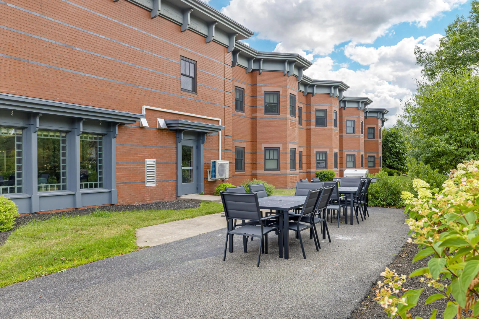 Best Western Potsdam University Park Inn