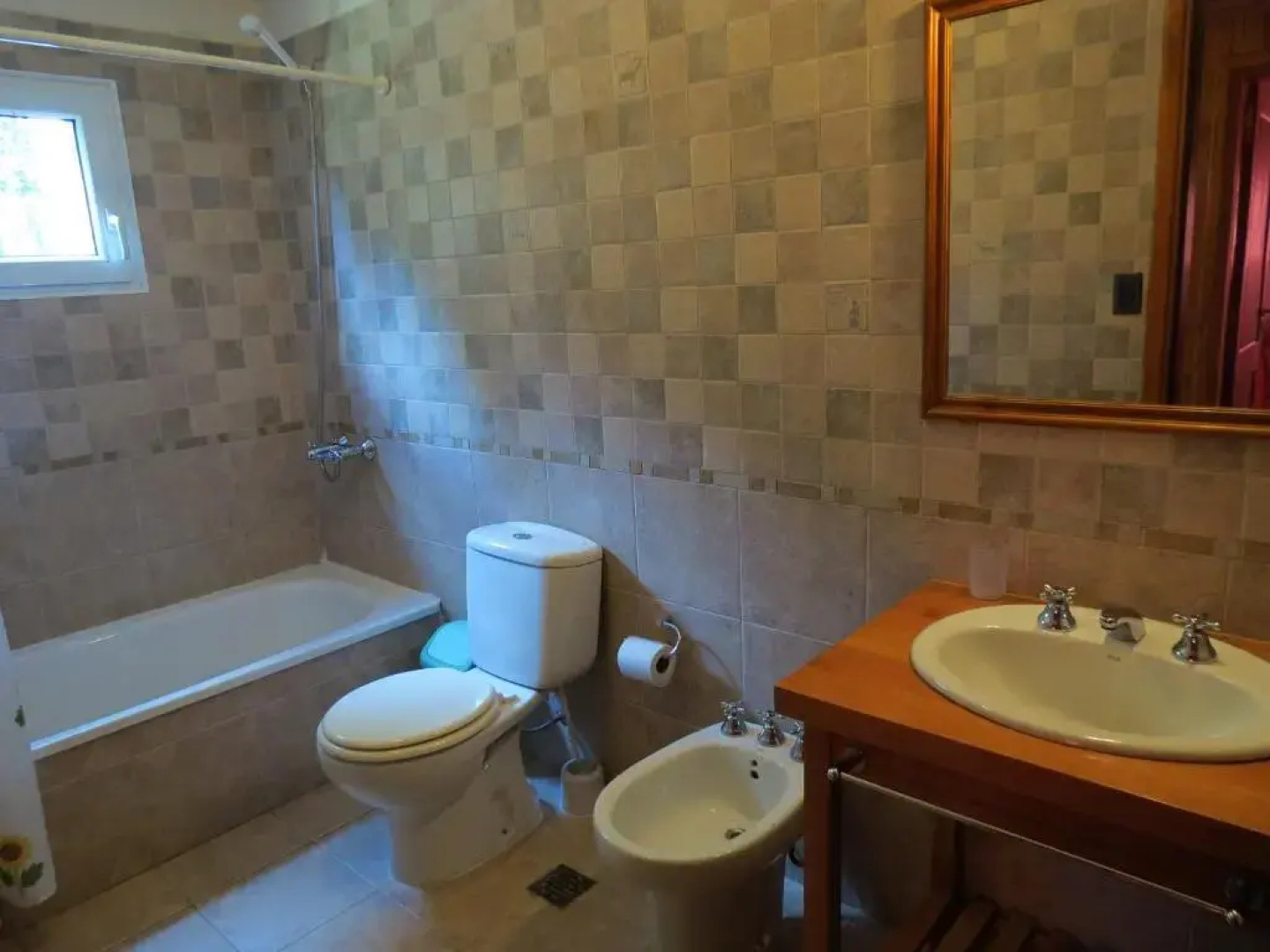 Frontera Hostería y Cabañas