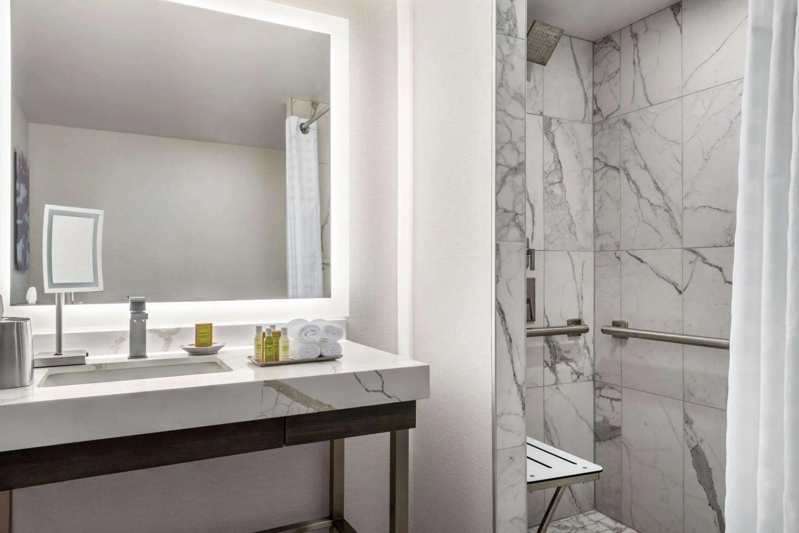 Hilton Grand Vacations Club Chicago Magnificent Mile