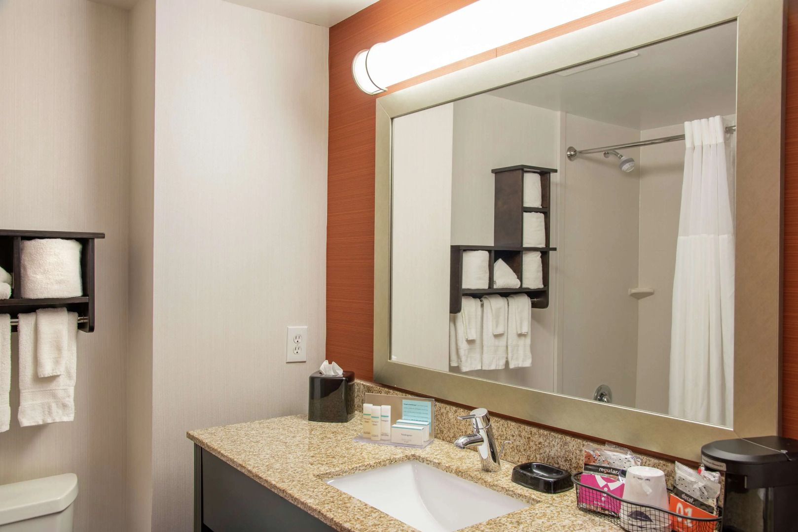 Hampton Inn Akron-South