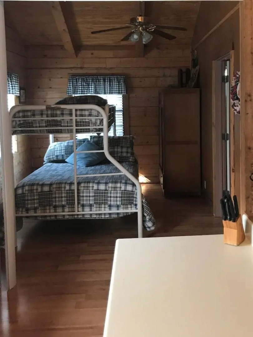 A Peace of Heaven Cabins