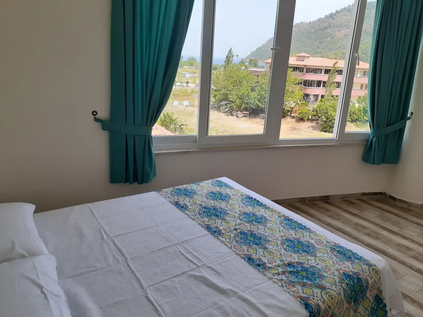 Ada Arası Otel Adrasan