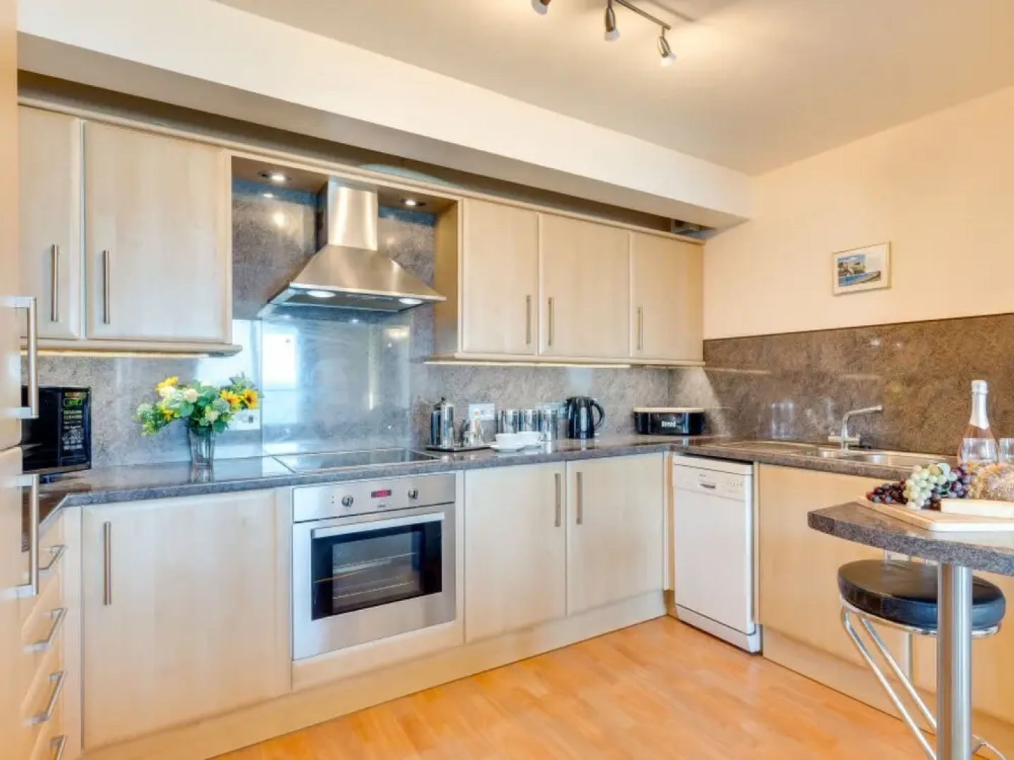 Flat 11 Clifton Court