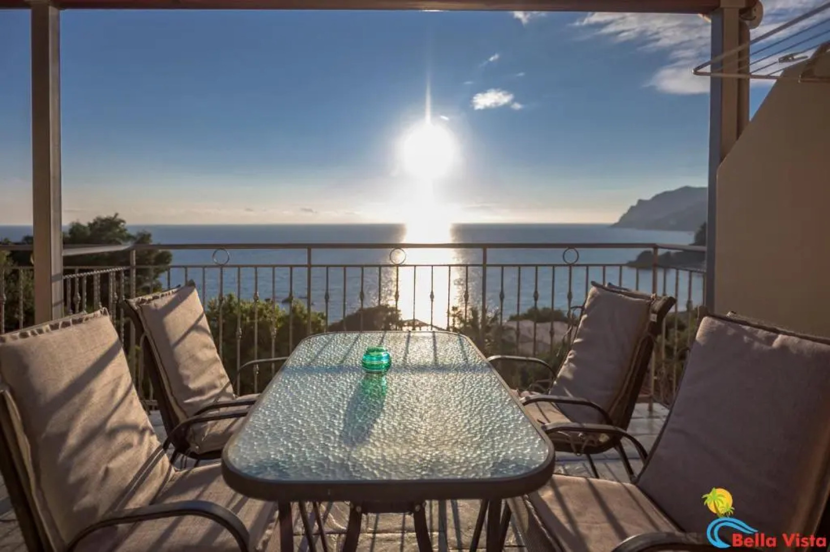 Bella Vista Apartments