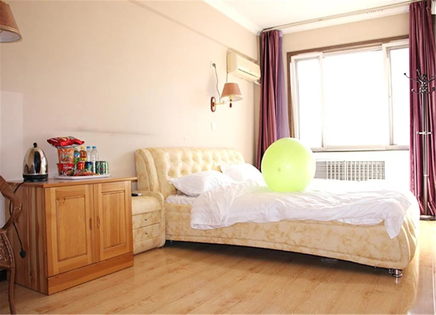 Chengde Xinhe 521 Theme Hotel