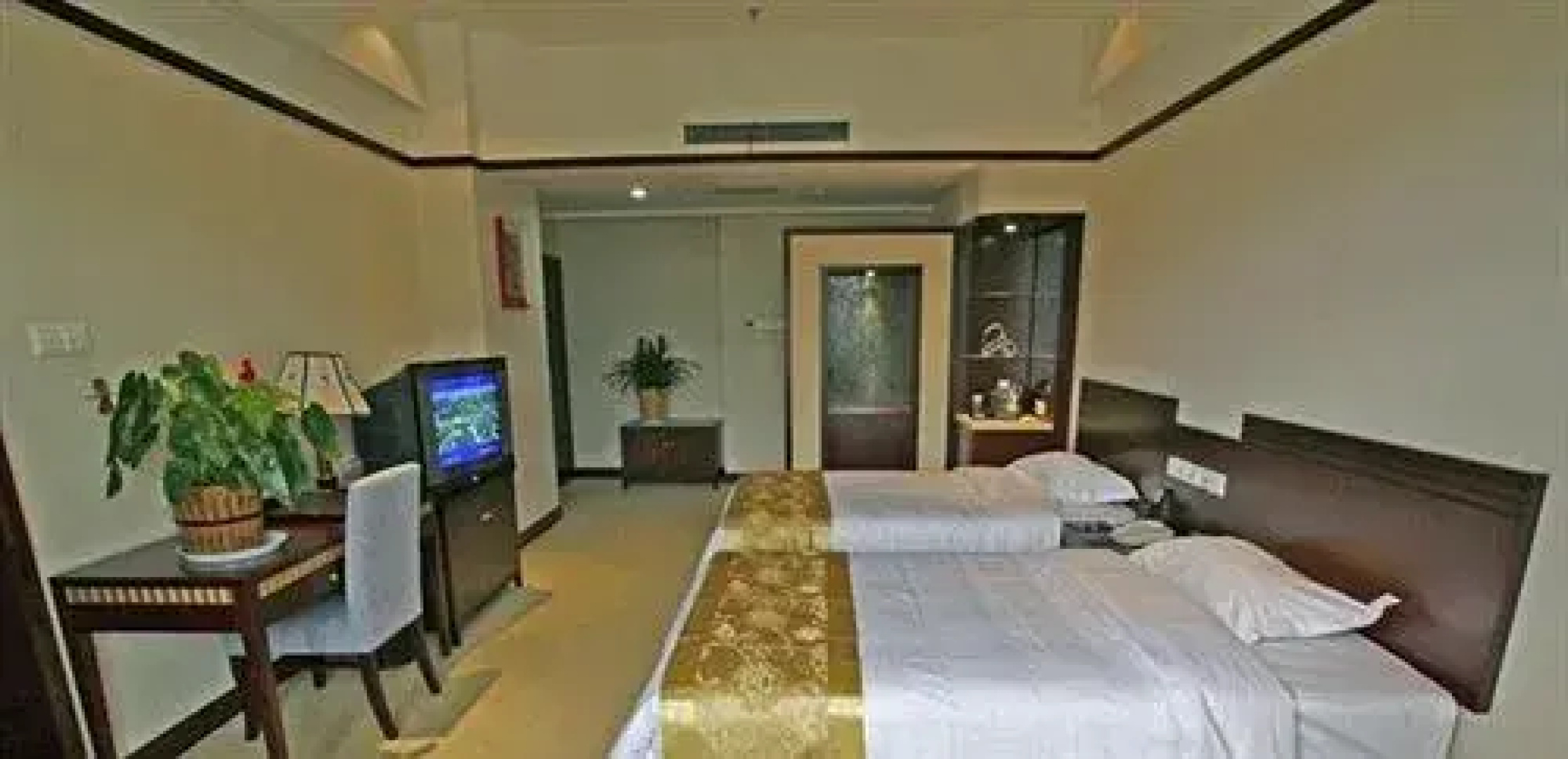 Pingliang Guangcheng Hotel