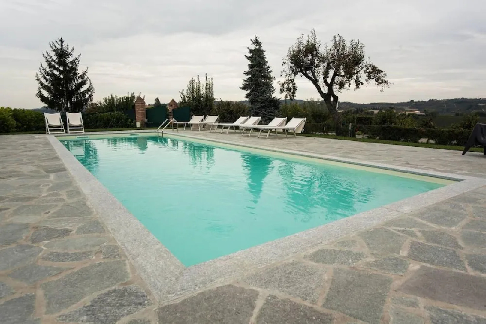 Langhe Apartment in Bottega di Rosanna