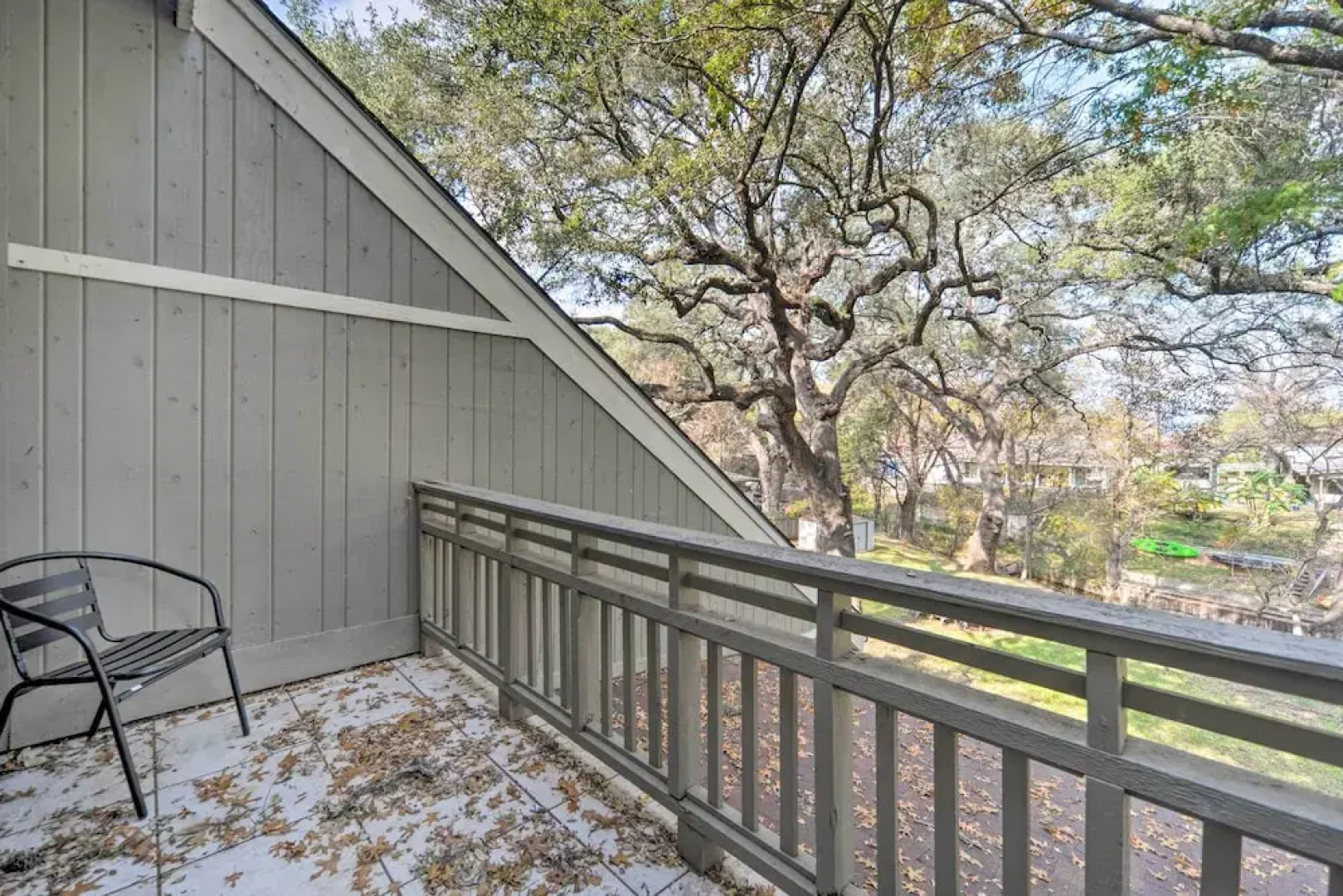 Dog-friendly Kingsland Rental on Lake Lbj!