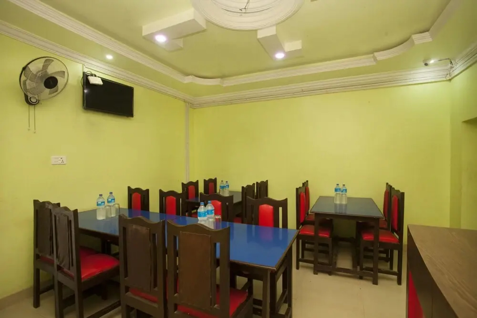 OYO 535 Hotel Lumbini Comfort Inn