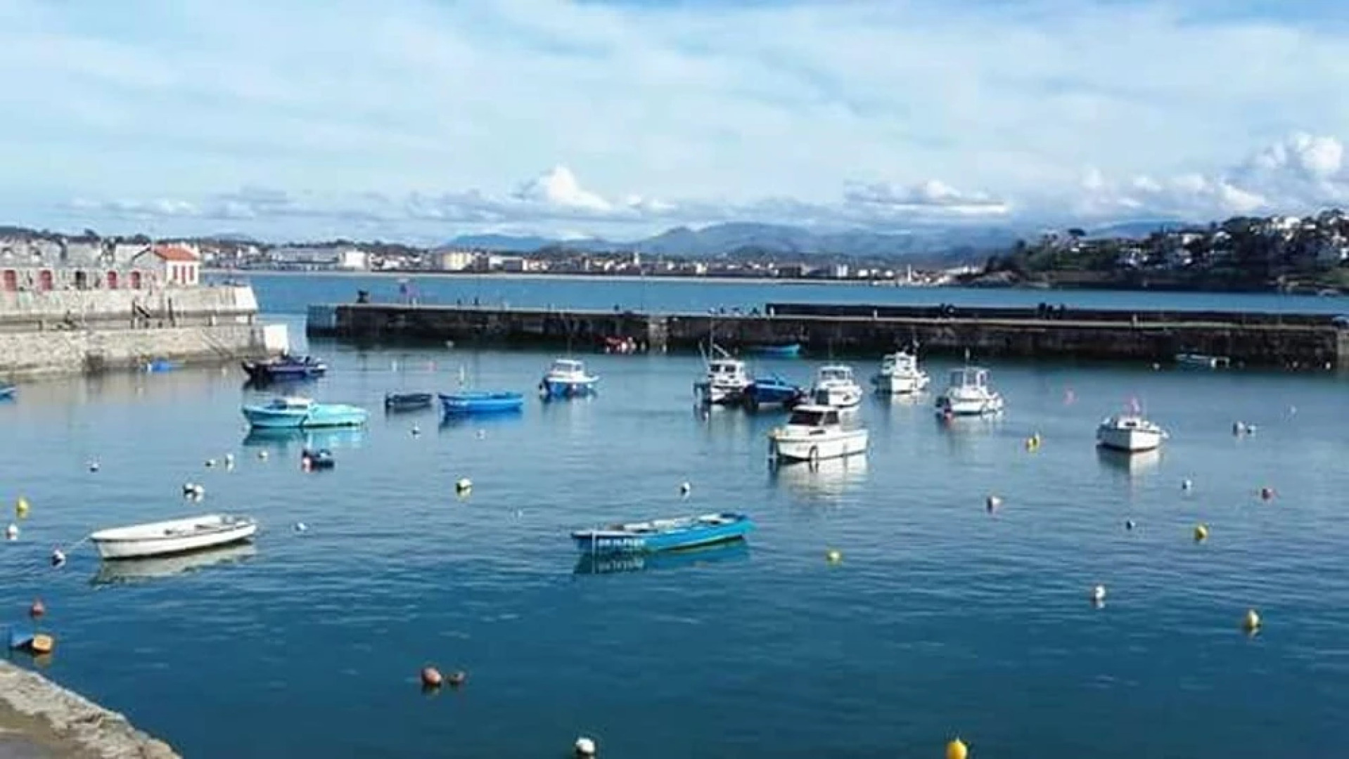 Studio in Ciboure, With Wonderful sea View, Shared Pool, Furnished Balcony - 300 m From the Beach