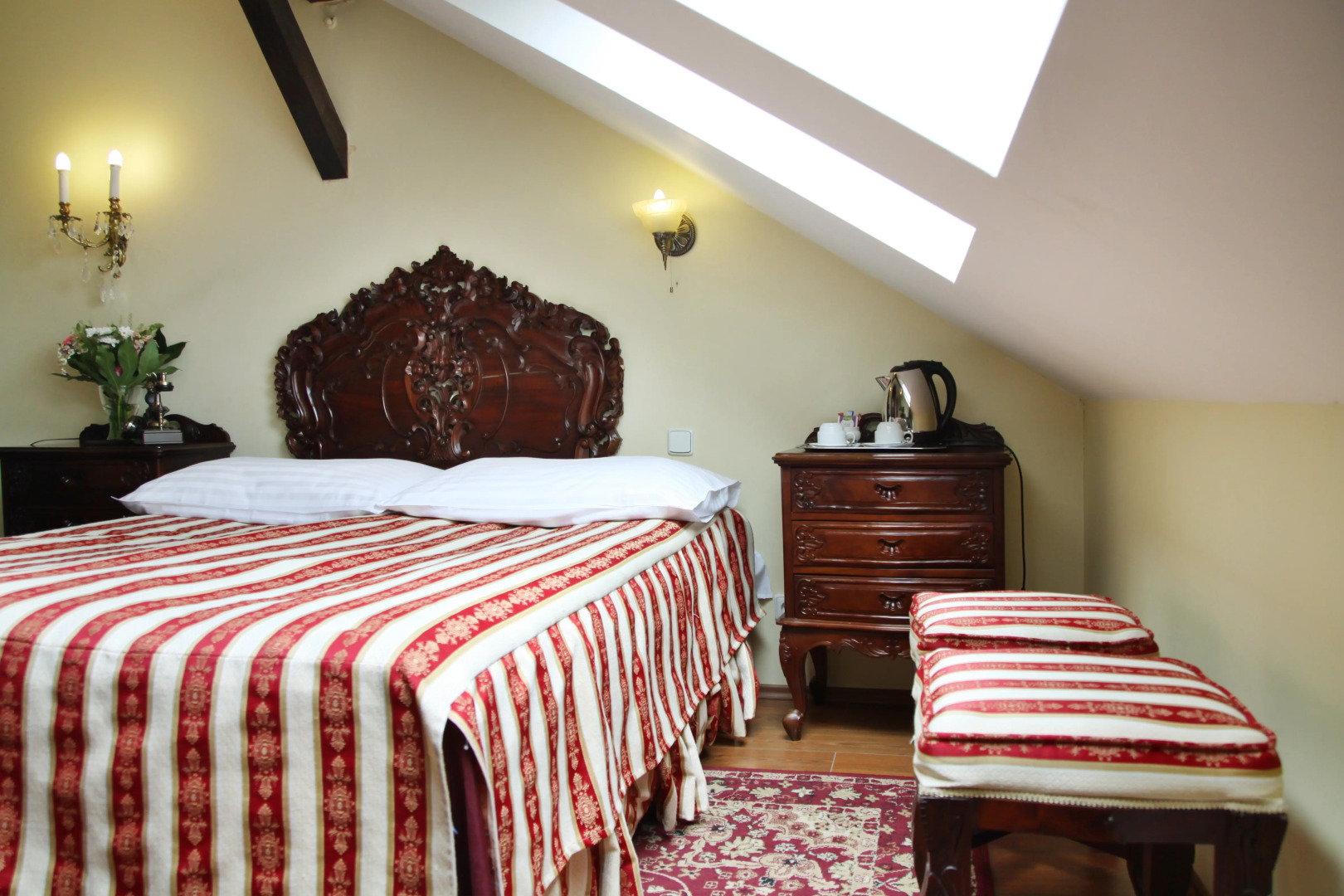 King Charles Boutique Hotel Residence