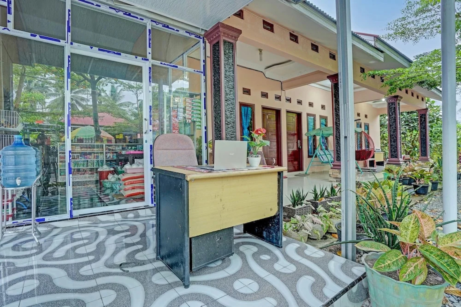 Hotel O Efniati Homestay Syariah