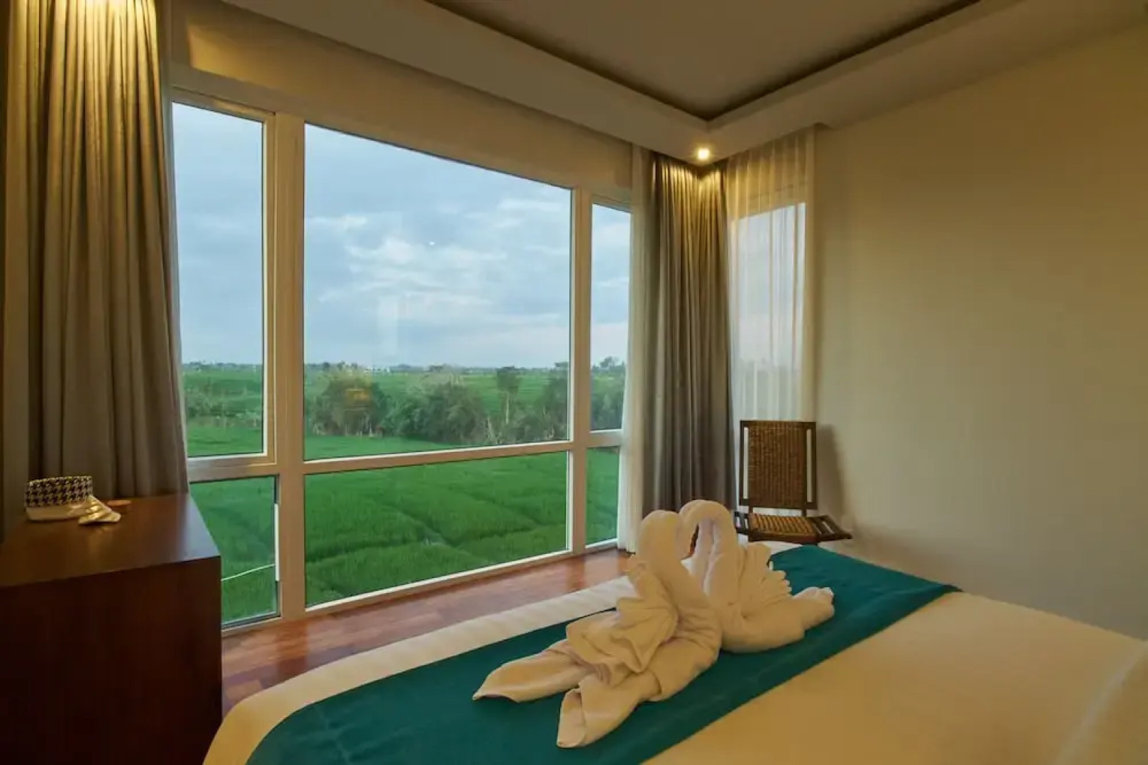 Villa Surgawi Cemagi