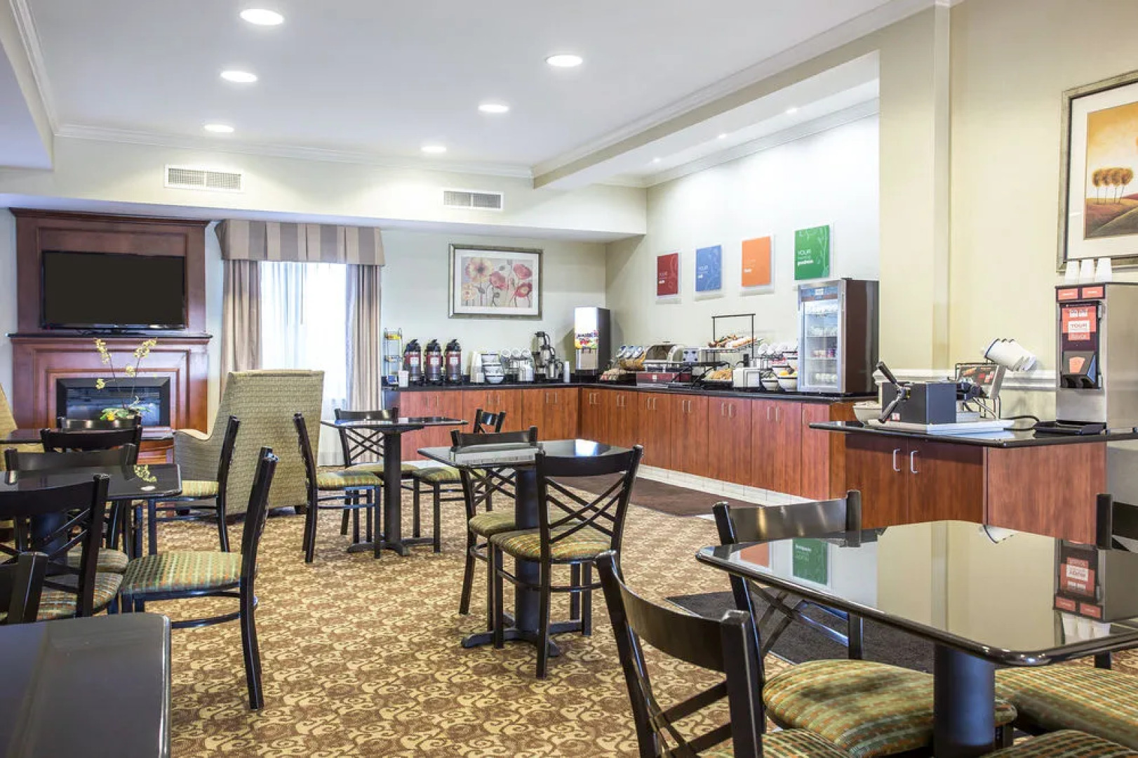 Comfort Inn & Suites