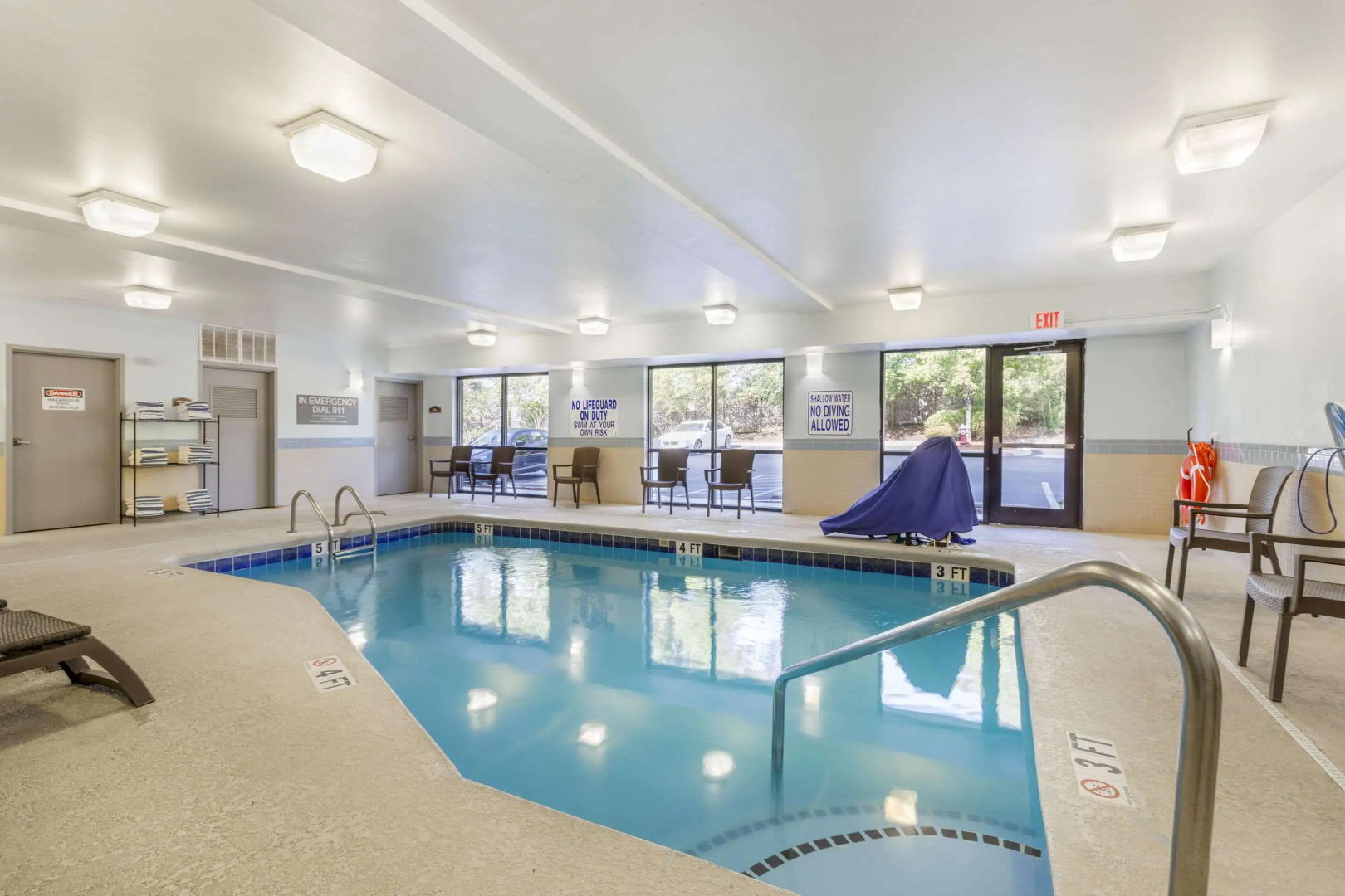 Comfort Suites Columbia Northeast - Fort Jackson