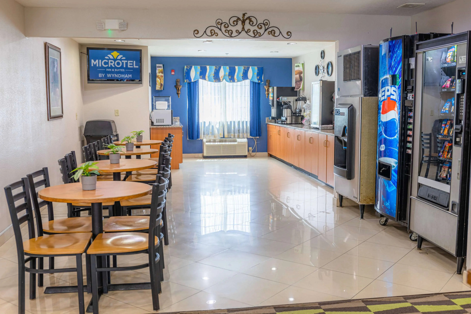 Microtel Inn & Suites by Wyndham Kingsland Naval Base I-95