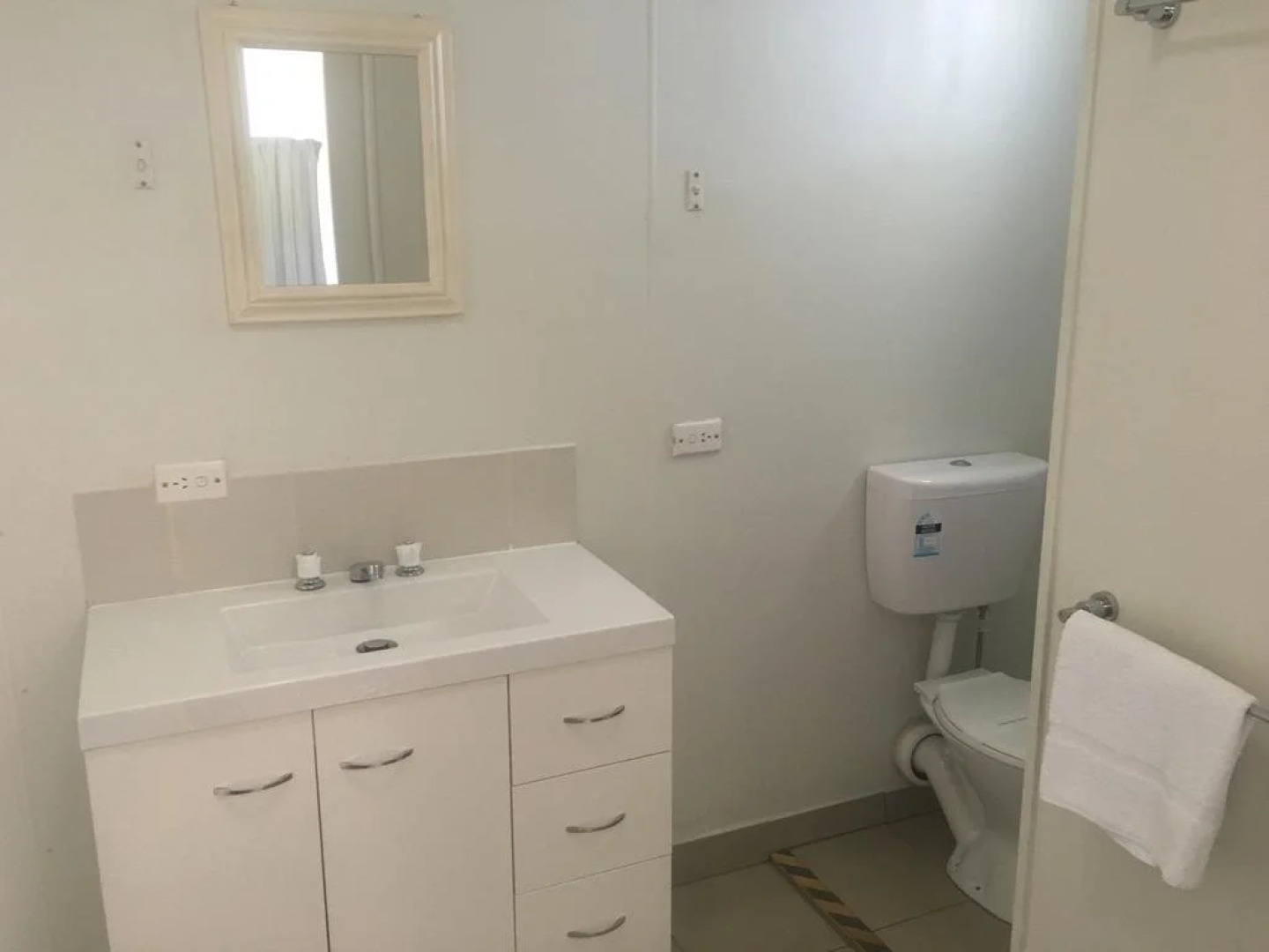 Oakridge Motel Tourist Park