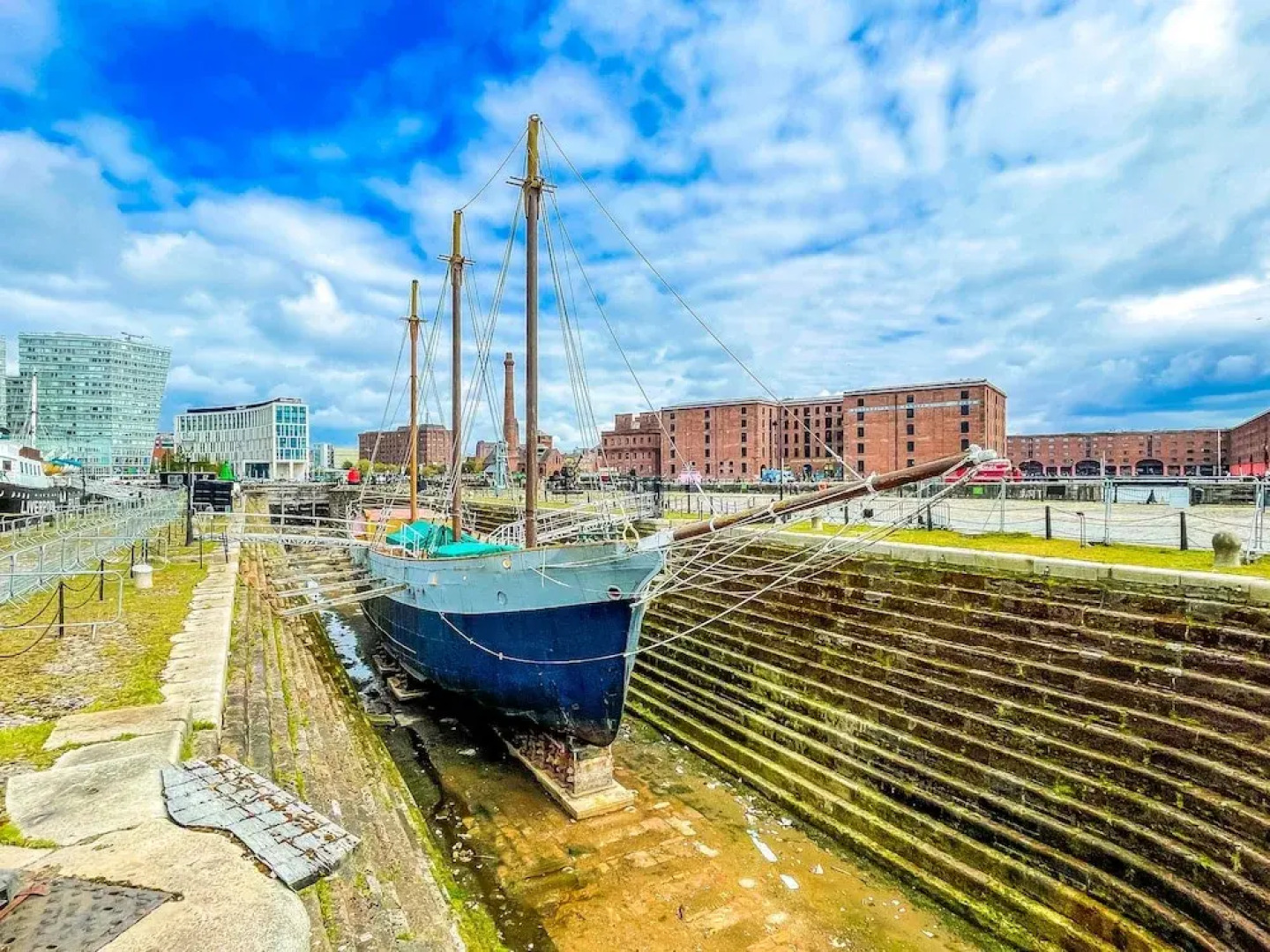 Stay With Empire - Waller Street