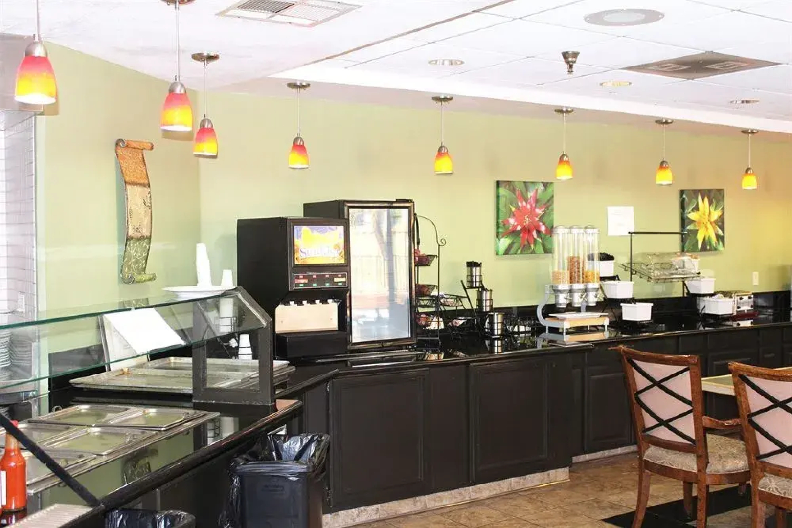 Irvine Inn & Suites
