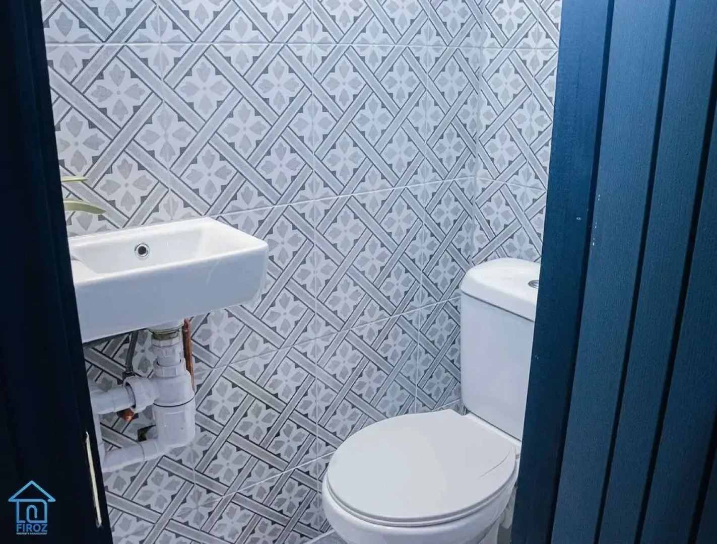 York Contractor House by Firoz Property Management