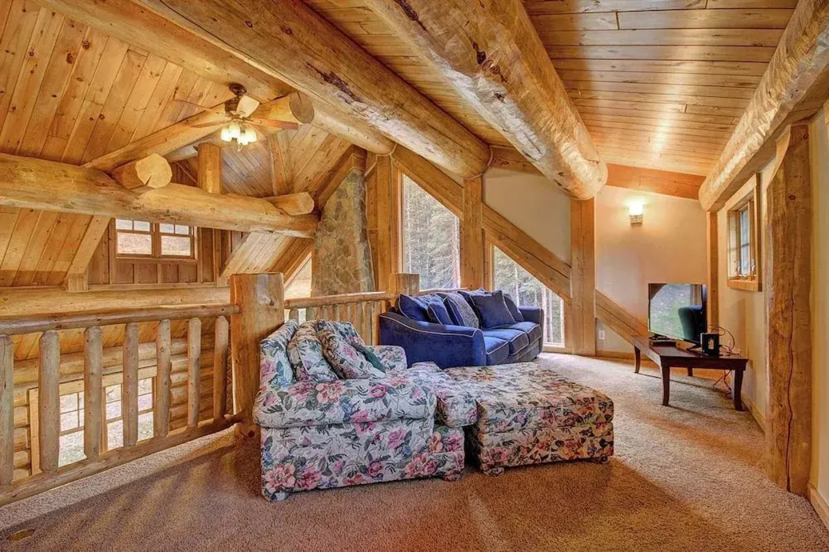 Timber Ridge Lodge by RedAwning