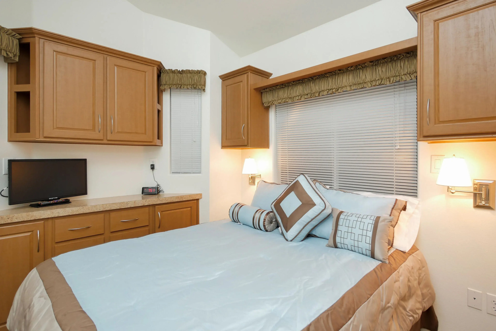 Golden Village Palms RV Resort