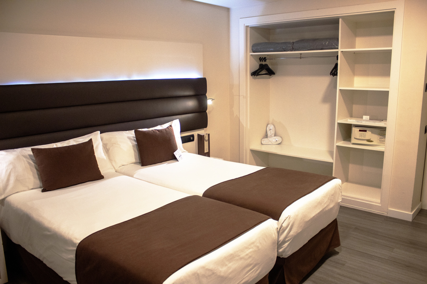 Bcn Urbany Hotels Del Comte