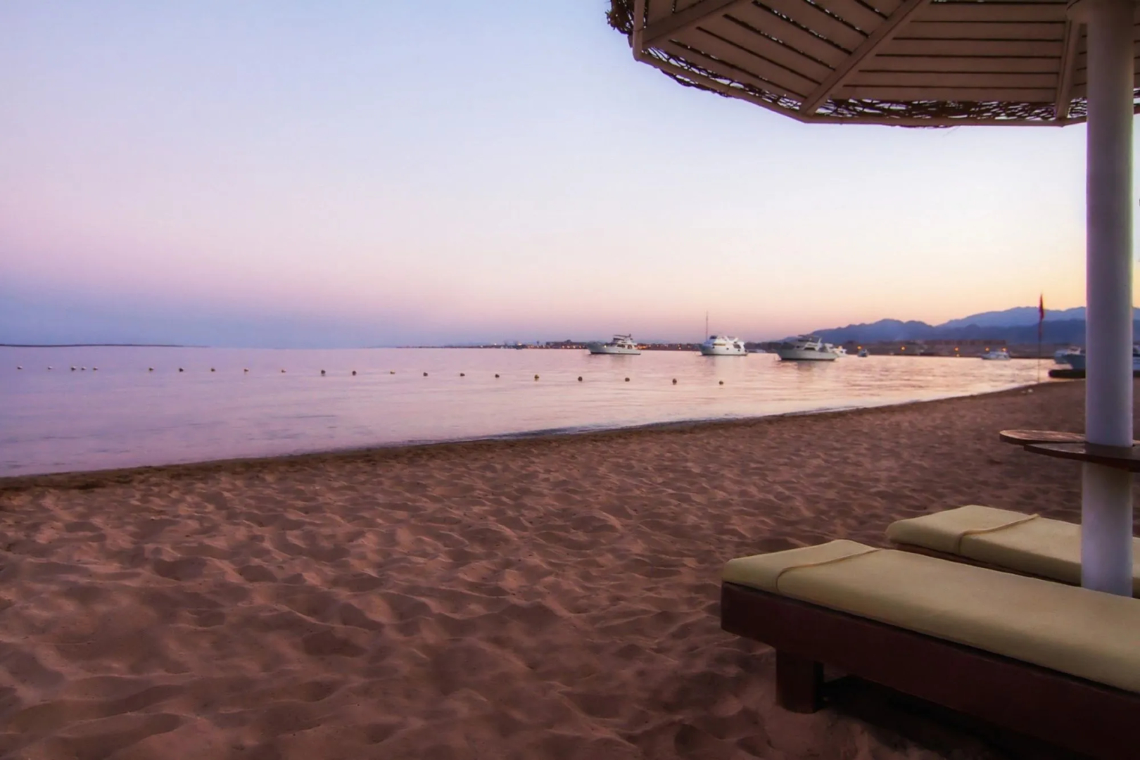 Отель Eagles Paradise Abu Soma Resort