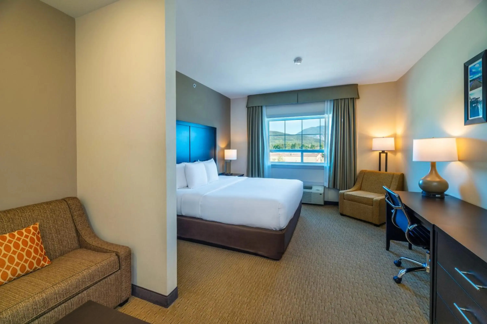 Comfort Inn & Suites