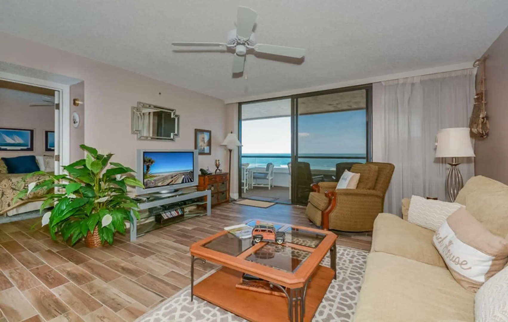 Tradewinds 706 by Ocean Properties