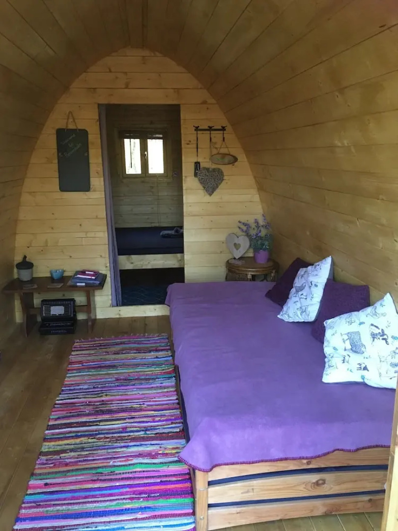 Broomhills Farm River Eco Pods