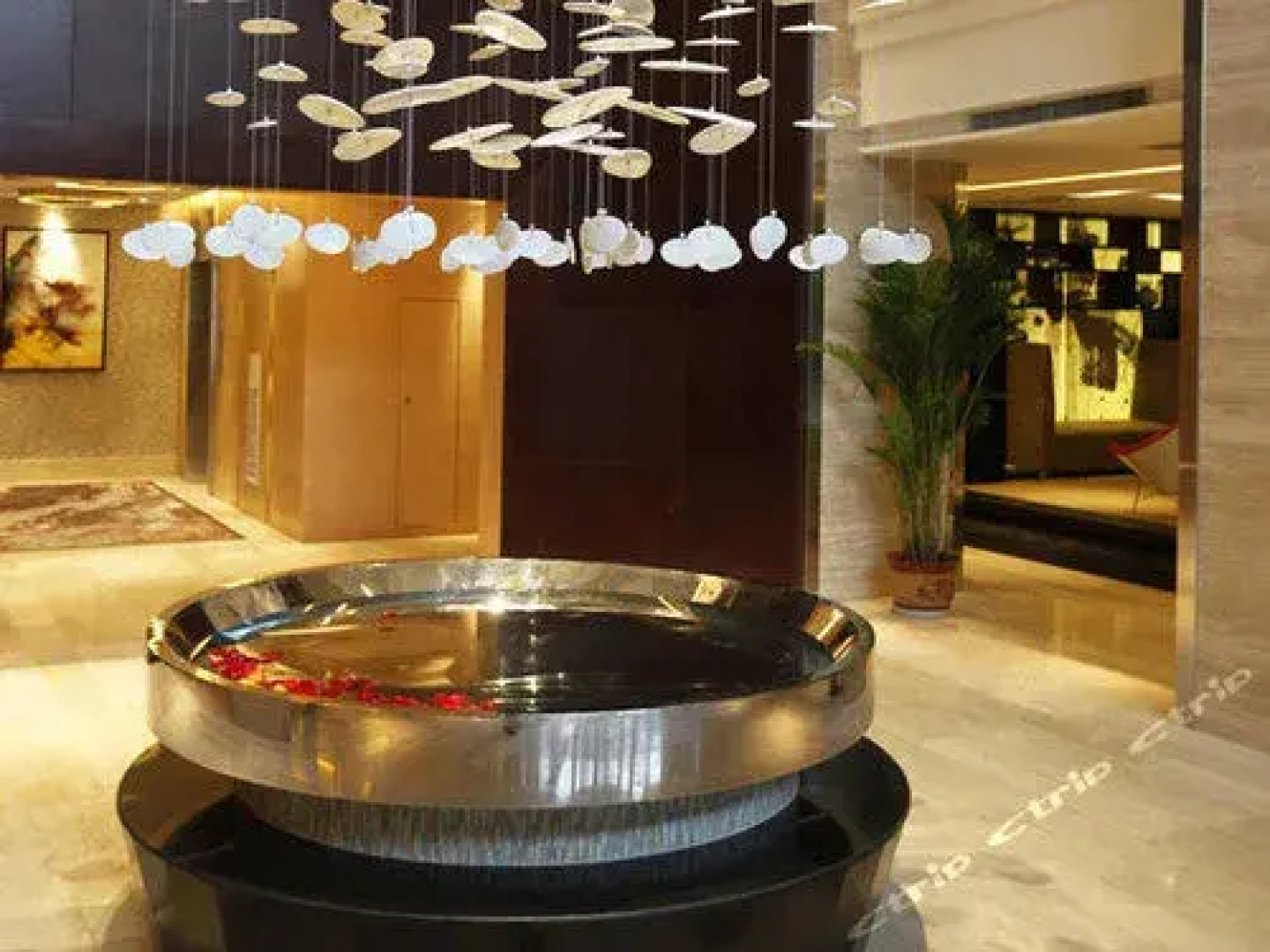 Yitel (Taiyuan Tongluowan Plaza)