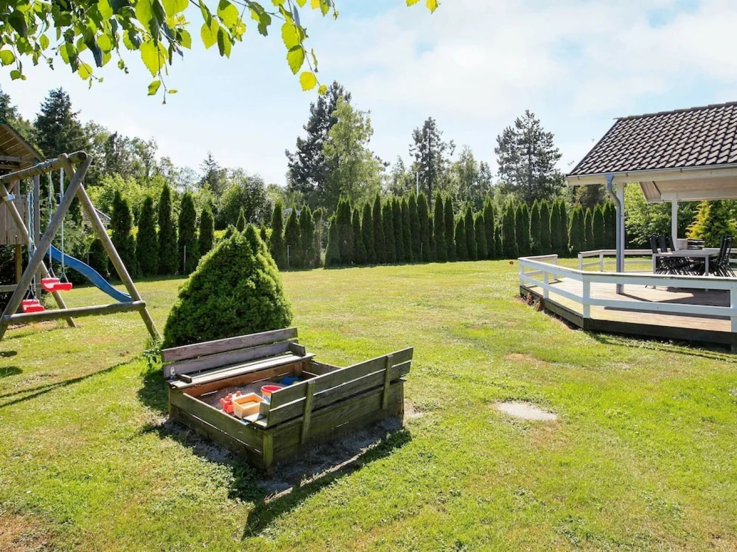 Opulent Holiday Home in Væggerløse With a Swimming Pool