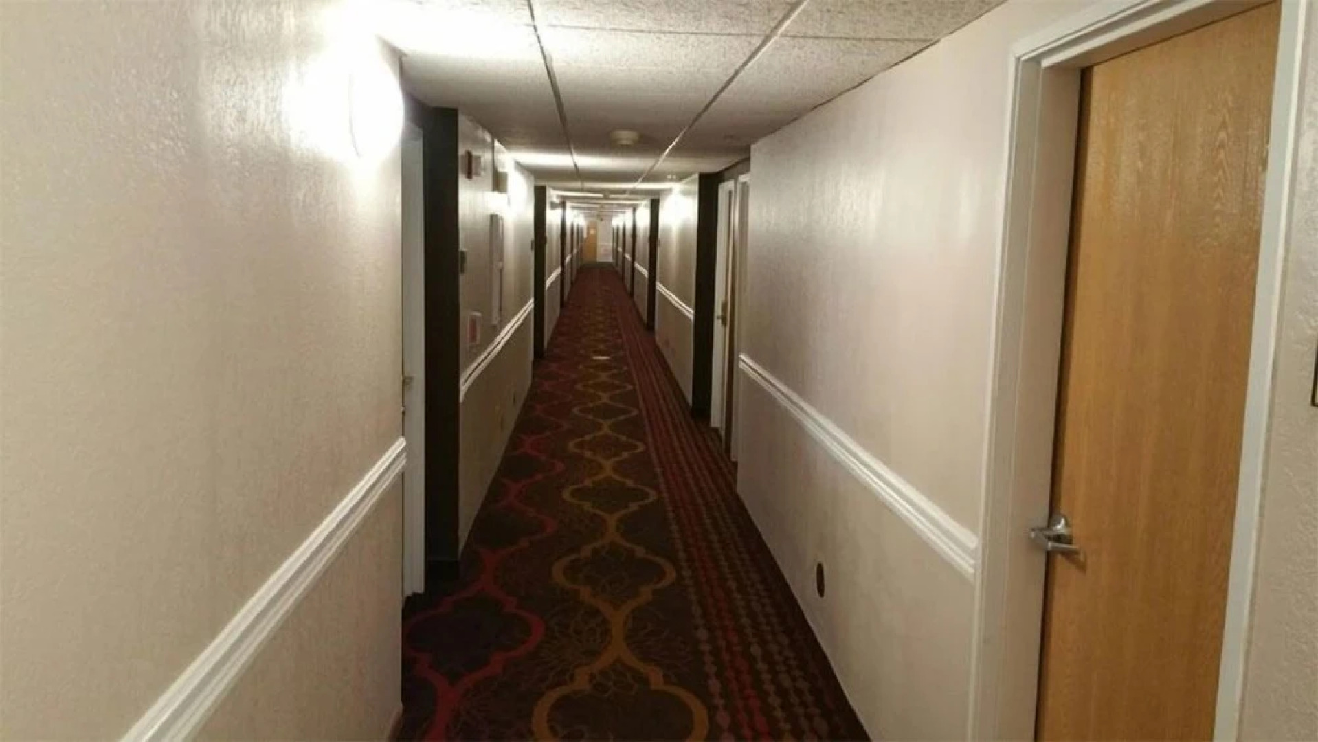 Asteria Inn & Suites