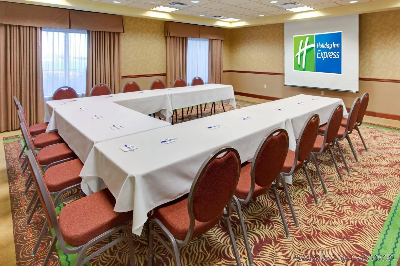 Holiday Inn Express & Suites Yuma by IHG
