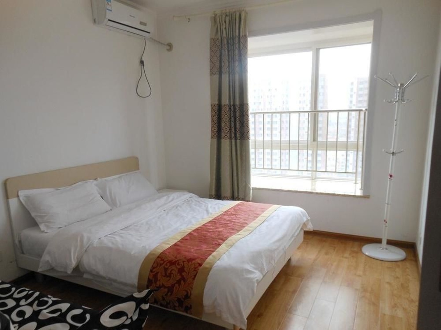 Xi'an Yilian Apartment Hotel