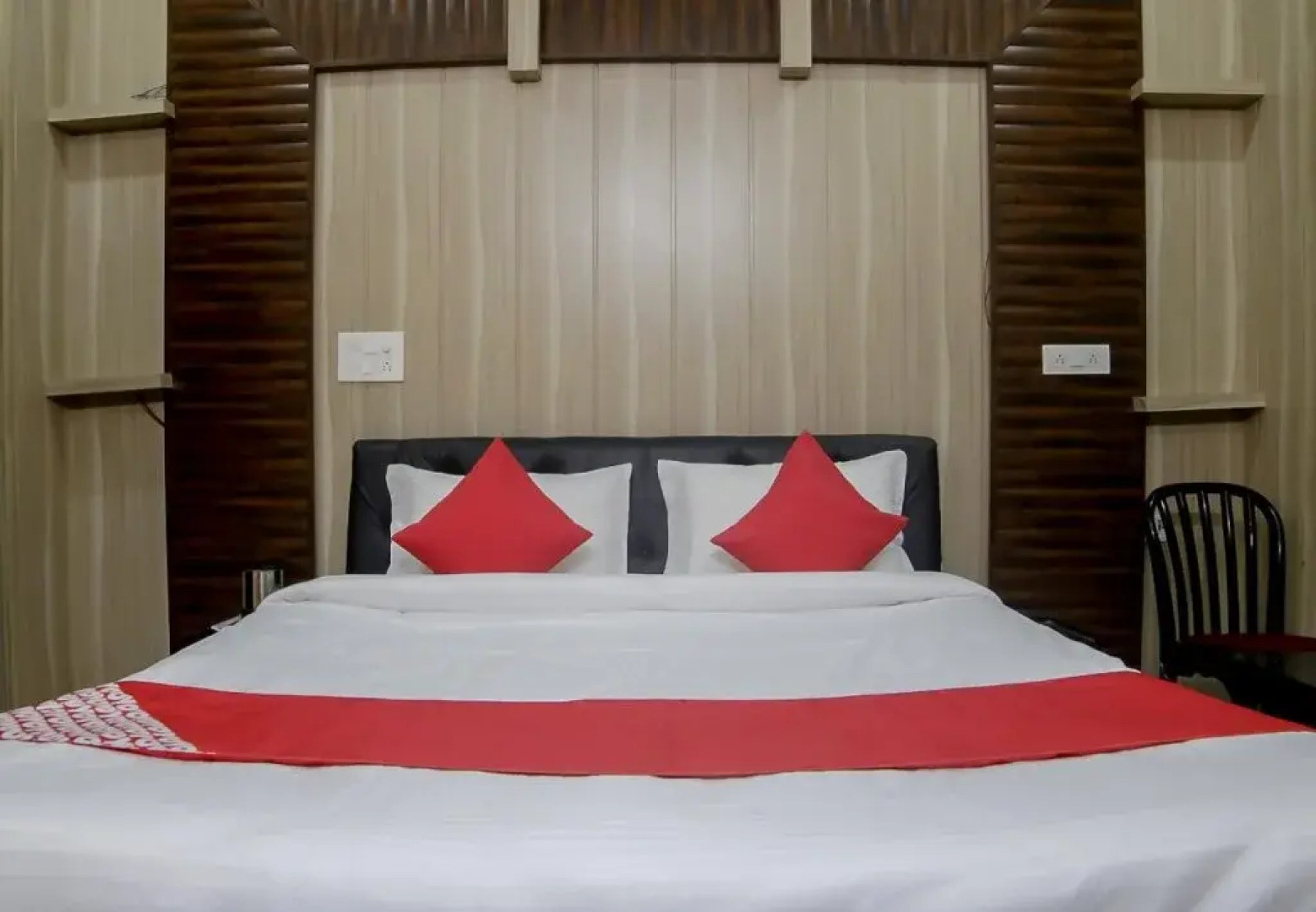 Satkar Hotel By OYO Rooms