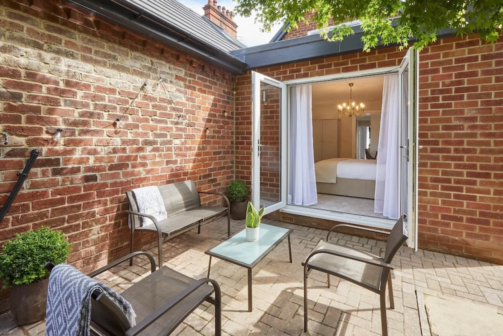 The Hampton At Prospect Hill Apartments