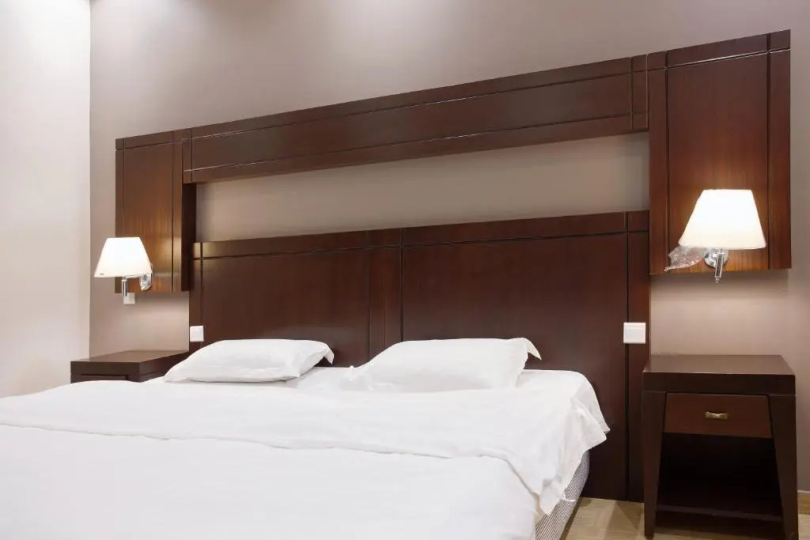 Sand Beach Suites(Families only)