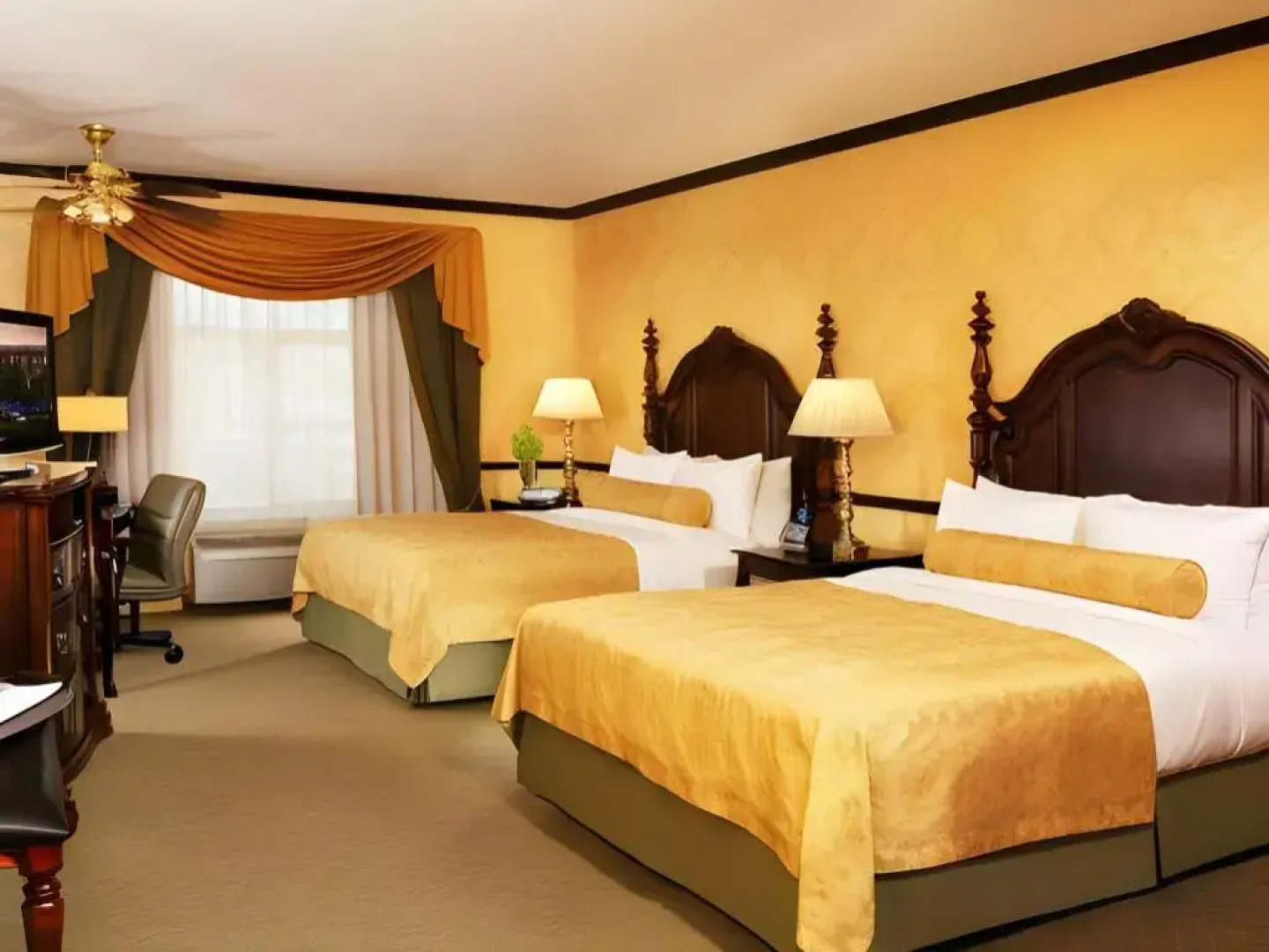 Ayres Suites Yorba Linda