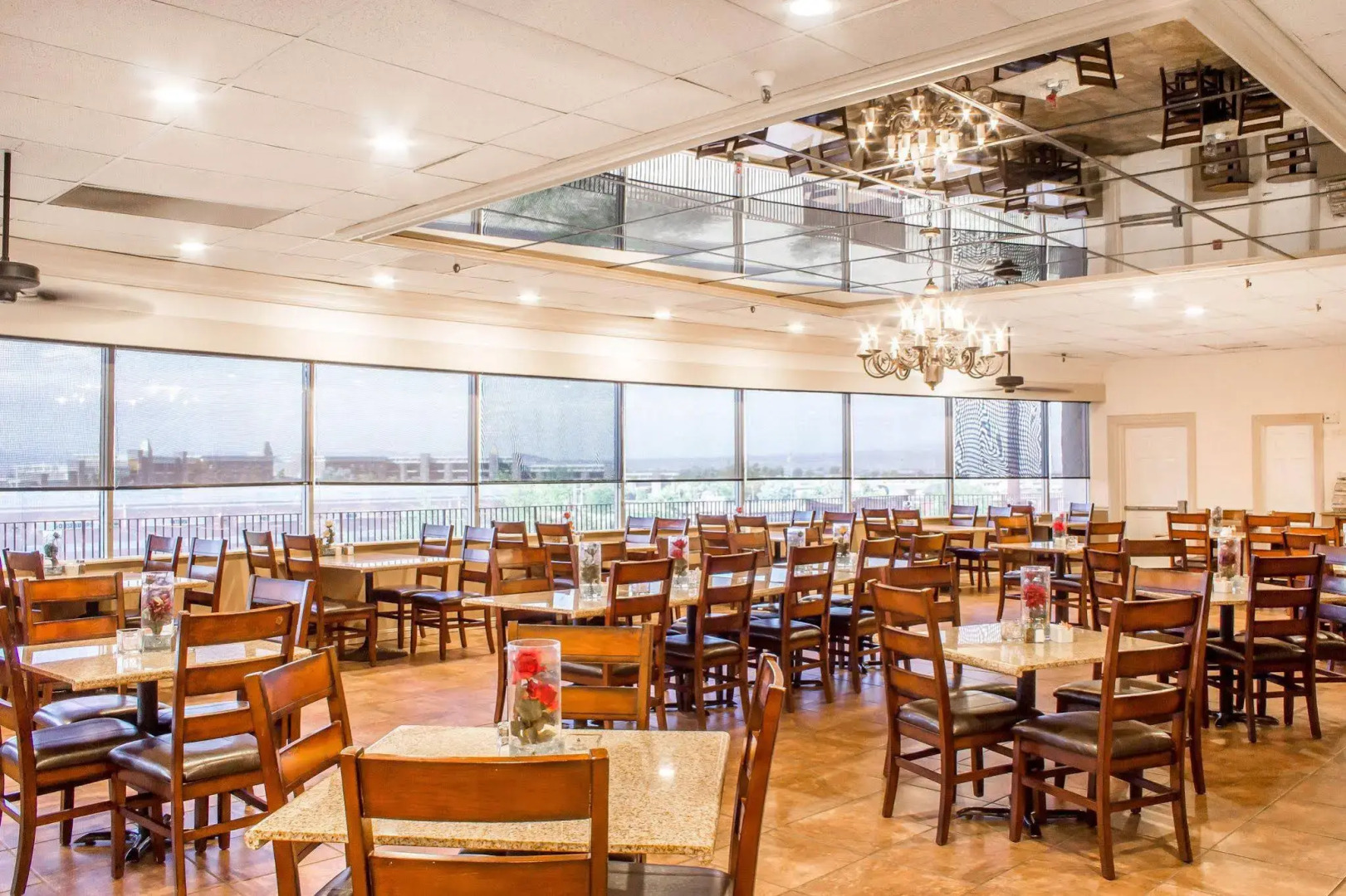 Quality Inn & Suites Lake Havasu City